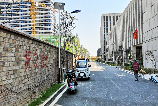 小區(qū)LED太陽(yáng)能路燈