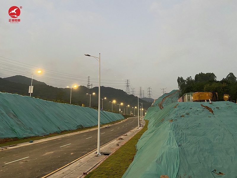 深圳康寧市電LED路燈